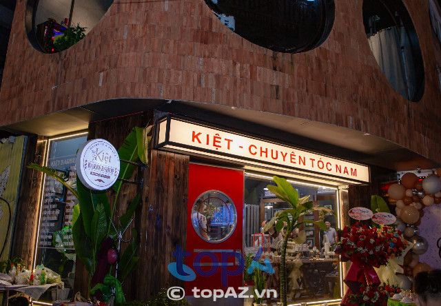 Kiệt Barber Shop Đà Nẵng: Địa Chỉ Cắt Tóc Nam Uy Tín Và Chất Lượng