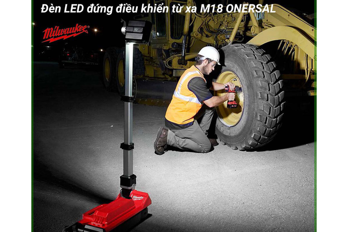Đèn LED đứng điều khiển từ xa Milwaukee M18 ONERSAL