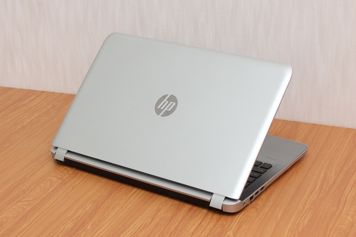 HP Pavilion 15 ab254TX i7 6500U/4GB/1TB/VGA 2GB/Win10