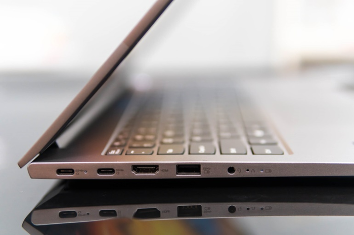 Laptop Lenovo ThinkBook 15 G3 ACL 21A40044VN - AMD Ryzen 3 5300U, 4GB RAM, SSD 512GB, AMD Radeon Graphics, 15.6 inch