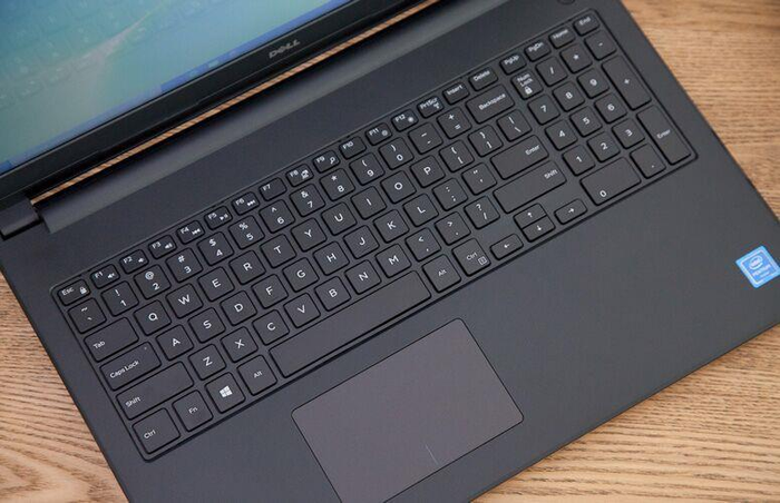 Laptop Dell Inspiron 3576 70153188