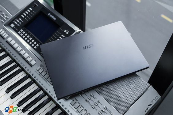 thiết kế MSI Modern 14 B10MW 636VN