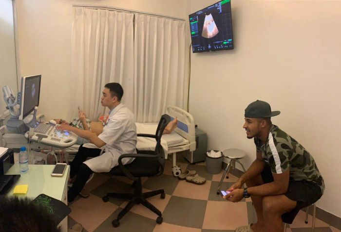 Đội ngũ y bác sĩ chuyên môn cao tại Phòng Khám 98