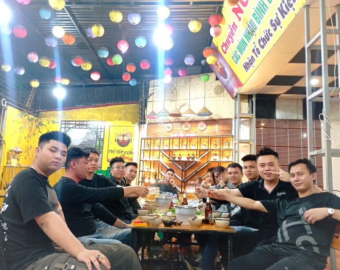 Hình ảnh Phố Đêm Quán 1