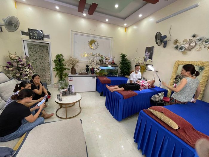 Hình ảnh quy trình phun xăm chuyên nghiệp tại Spa Thu Hằng - Trường Ka