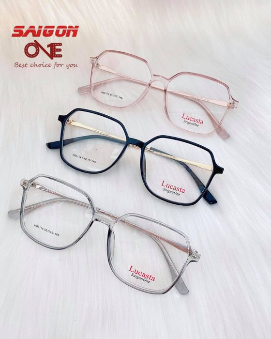 Hình ảnh 2 không gian Mắt Kính Saigon One