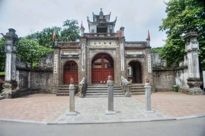 Toàn cảnh Thành Cổ Loa nhìn từ trên cao (Nguồn: internet) ảnh 1