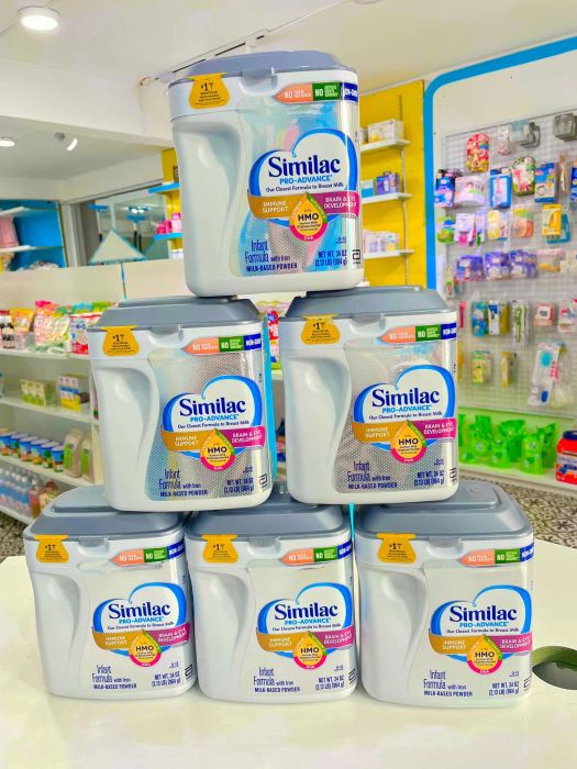 Không gian mua sắm đầy màu sắc tại BabySquare