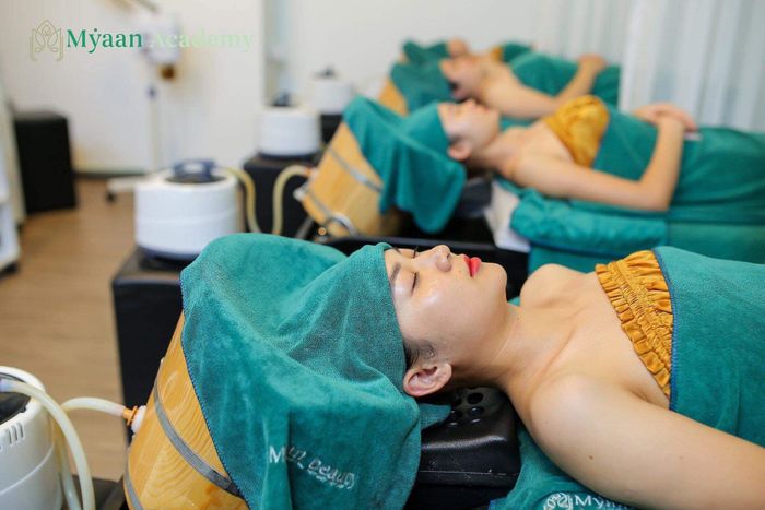 Hình ảnh trải nghiệm dịch vụ cao cấp tại Myaan Beauty