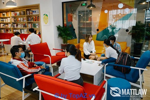 Dịch vụ tư vấn thẻ xanh Mỹ EB1C 10 năm chuyên nghiệp tại TP.HCM
