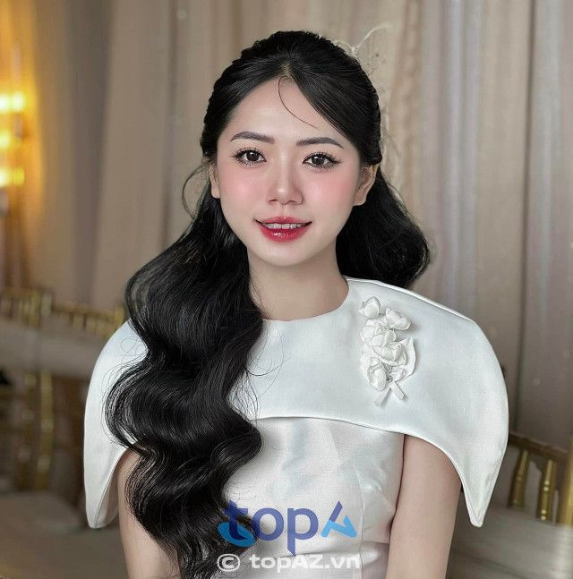 Địa điểm đào tạo nghề trang điểm chuyên nghiệp tại thành phố ngàn hoa
