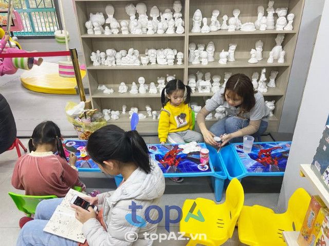 Nhà sách Có Đủ Cả tại Hà Nội