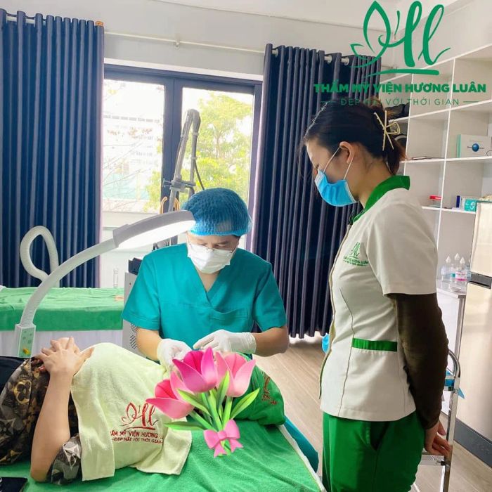 Hình ảnh Thẩm Mỹ Viện Hương Luân - Không gian hiện đại, dịch vụ chuyên nghiệp
