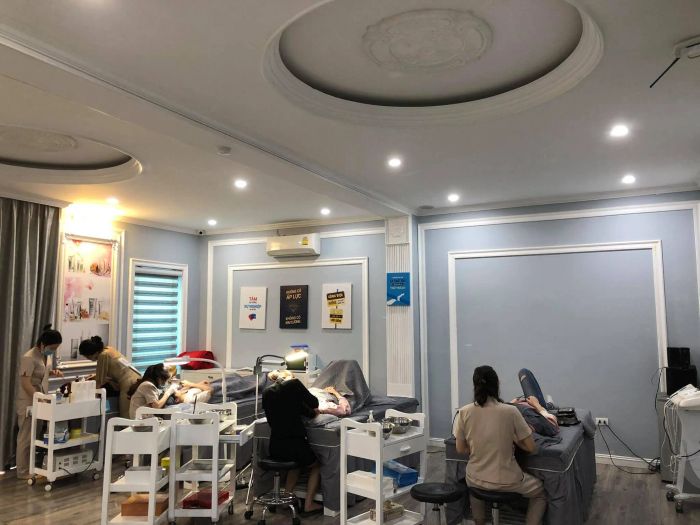 Andora beauty & clinic ảnh 2 - góc nhìn chân thực về quy trình điều trị da chuẩn y khoa, nơi những công nghệ Mulgwang và Skin Perfect được vận hành bởi bàn tay vàng của chuyên gia.