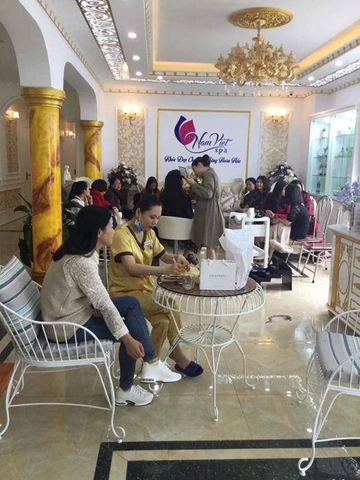 Nam Việt Spa ảnh 1 - khoảnh khắc đẹp ghi lại không gian sang trọng và dịch vụ chăm sóc sức khỏe đẳng cấp tại một trong những spa hàng đầu Vinh.
