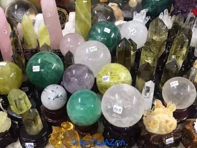 Phong Thủy và Đời Sống luôn chú trọng nâng cao kiến thức phong thủy cho toàn bộ đội ngũ nhân viên.