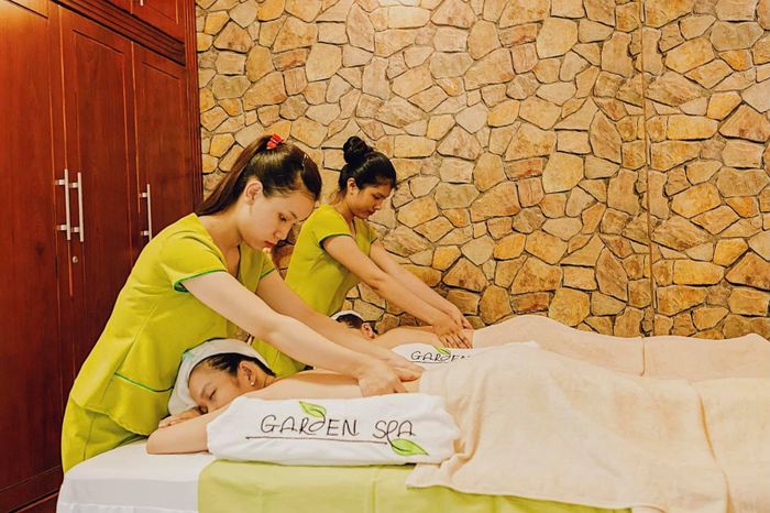 Hình ảnh liệu trình chăm sóc da cao cấp tại Garden Spa