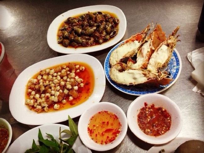 Ốc Đào tự hào nằm trong top 20 địa điểm ẩm thực đáng trải nghiệm nhất tại Quận 1, TP.HCM