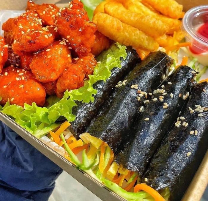 Các món ăn Hàn Quốc hấp dẫn tại H2O