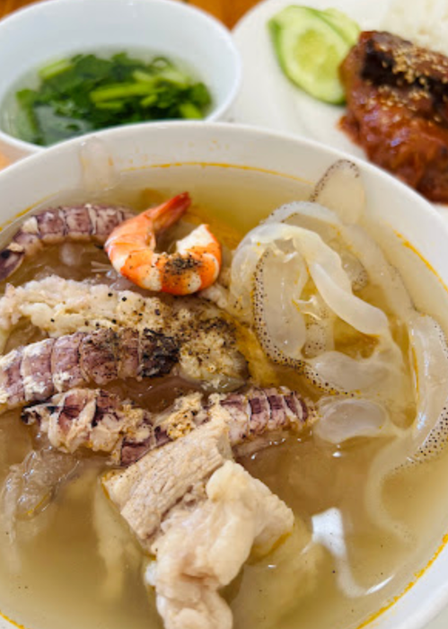 Hình ảnh đầu tiên về món bánh canh tôm tít thơm ngon tại Thiên Ân