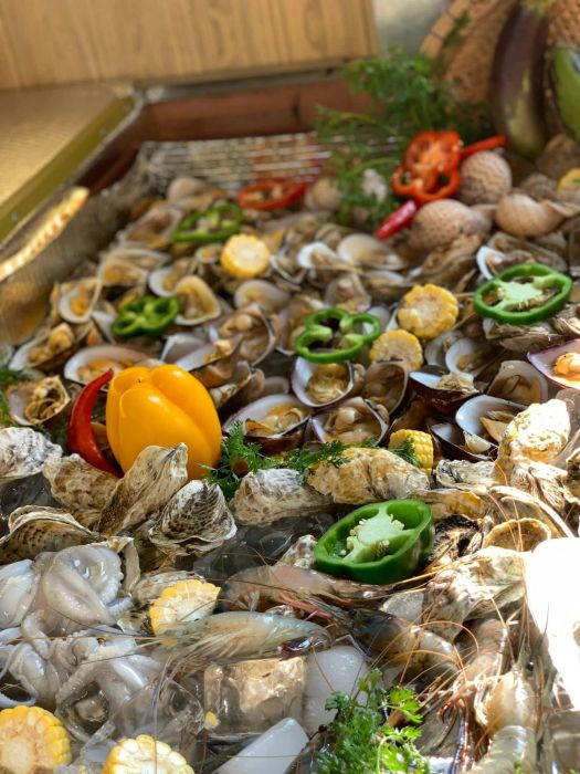 Không gian ấm cúng và món ngon tại Quán Nướng Ngói BBQ