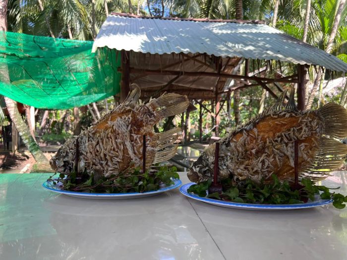 Vườn ổi Tư Sang (Quán ăn sân vườn) - Hình ảnh 3, ngôi làng miền Tây giữa lòng Bến Tre