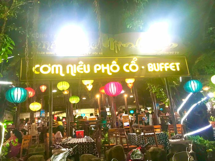 Không gian ấm cúng tại nhà hàng Minh Tâm