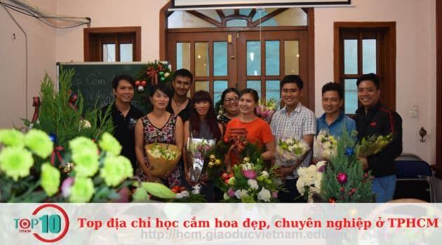 Trung Tâm Đào Tạo Nghệ Thuật Hoa - CTCP Giáo Dục Việt Nam
