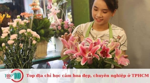Shop Hoa Tươi 360 - Nơi Ươm Mầm Tài Năng Hoa Nghệ Thuật