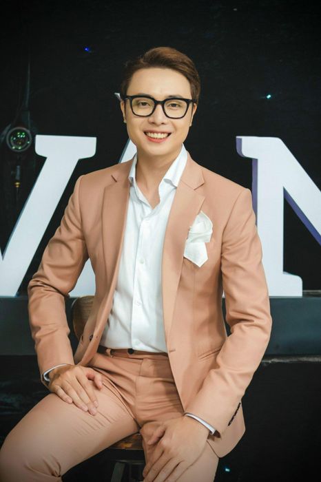 Mon Amie Veston - Hình ảnh 1