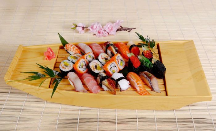 Set Sushi & Sashimi thượng hạng - Ảnh 2