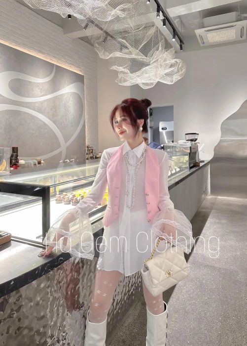 Không gian mua sắm sang trọng tại Hà Gem Clothing