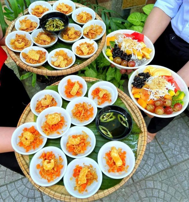 Không gian ấm cúng và món ngon tại Trang Neko Food
