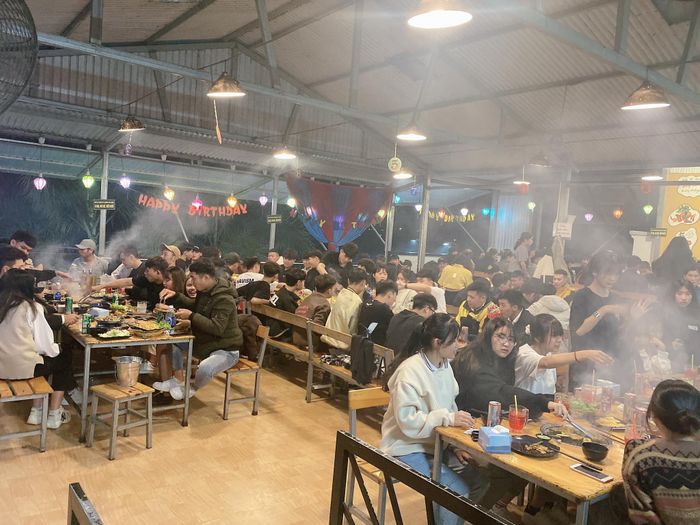 Không gian ẩm thực Hàn Quốc đậm chất Seoul