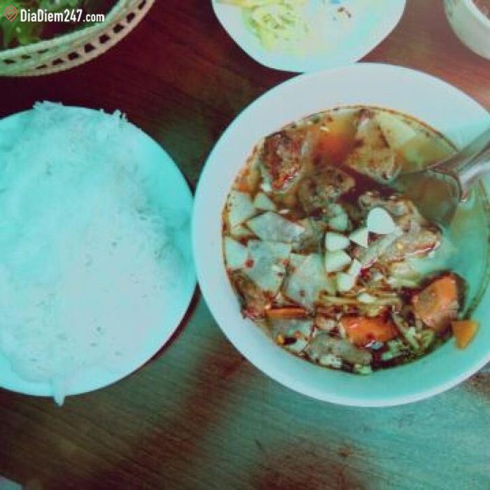 Trư Bát Giới – Hình ảnh món bún chả đầy hấp dẫn ảnh 1