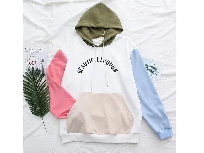 Gaugau Shop tự hào là một trong những địa chỉ trong Top 7 Shop bán áo khoác nữ đẹp nhất TPHCM, nơi các tín đồ thời trang không thể bỏ qua.