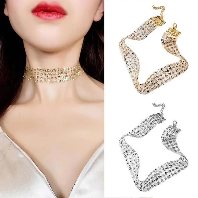 Bộ sưu tập đa dạng tại Choker Club