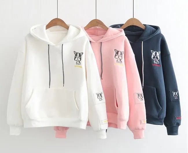 The Heaven là một trong những cửa hàng nổi bật trong danh sách các shop bán áo khoác nữ đẹp tại TPHCM, với những thiết kế độc đáo và phong cách riêng biệt.