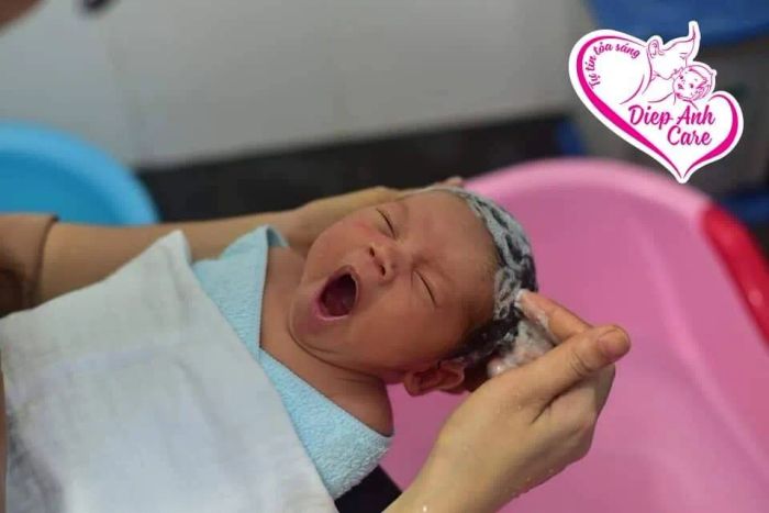 Hình ảnh dịch vụ tắm bé cao cấp tại DIỆP ANH CARE