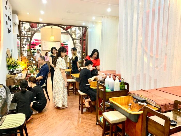 Quy trình gội đầu dưỡng sinh chuẩn Đài Loan tại Lâm Anh Spa - Ảnh 2