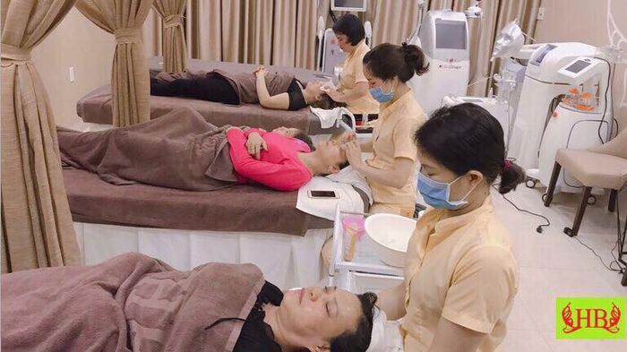 Quy trình gội đầu dưỡng sinh chuyên nghiệp tại HB Spa - Ảnh 2