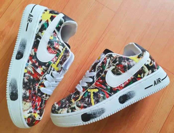 Bụi Store Cần Thơ - Không gian sáng tạo cho tín đồ sneaker