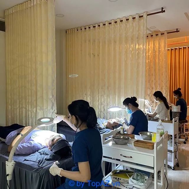 Thẩm Mỹ Nắng Mai là địa chỉ làm đẹp nổi bật tại quận 9 với chất lượng dịch vụ tuyệt vời và uy tín.