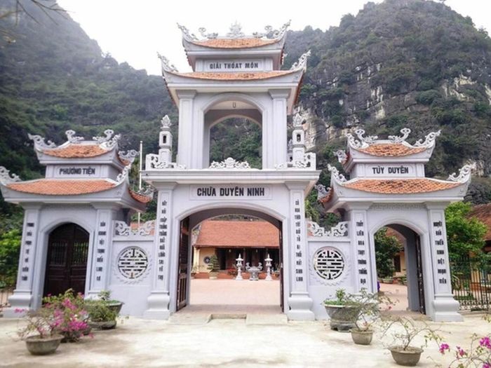 Hình ảnh chùa Duyên Ninh - Nơi ghi dấu mối tình đế vương