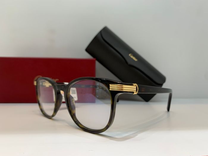 Không gian sang trọng tại Eyewear STORE