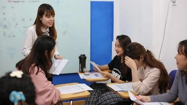 Không gian lớp học tại Saigon American English (SAS)