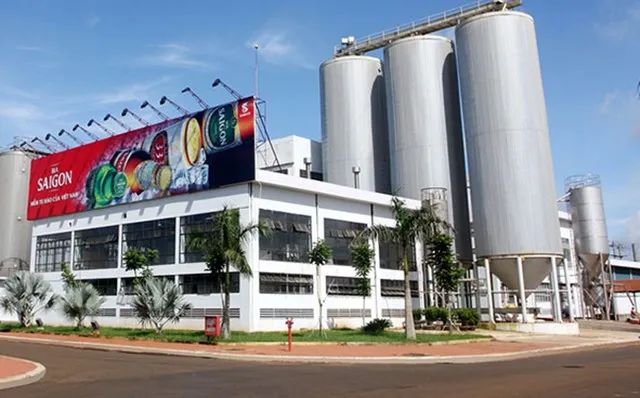 Hình ảnh ấn tượng về dây chuyền sản xuất hiện đại của SABECO - Kết hợp hoàn hảo giữa công nghệ tiên tiến và tinh hoa truyền thống