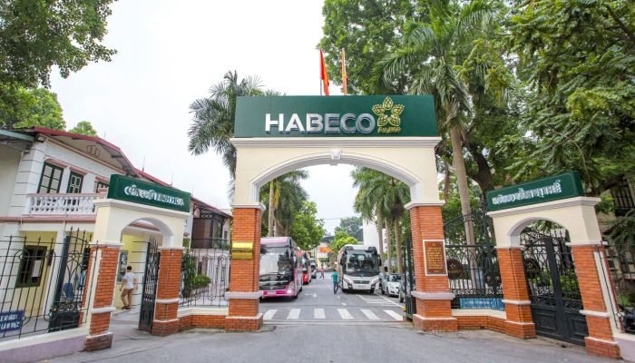 Bộ sưu tập hình ảnh độc đáo về nhà máy HABECO - Nơi lưu giữ bí quyết 130 năm làm nên thương hiệu Bia Hà Nội đặc trưng