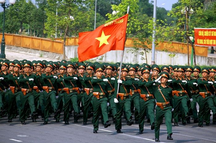 Ảnh minh họa: Người lính và cô gái hậu phương