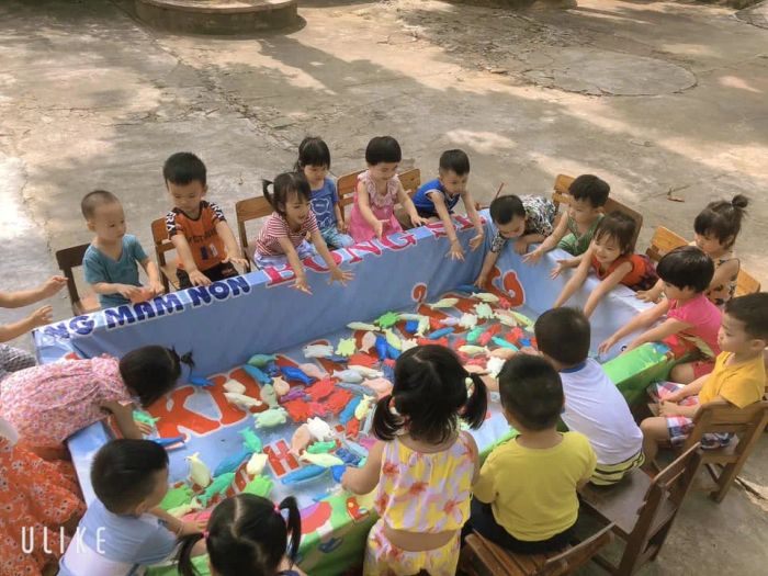 Khuôn viên xanh mát tại Trường mầm non Bông Sen